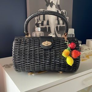 Retro Black Straw/Wicker Pin-up Purse